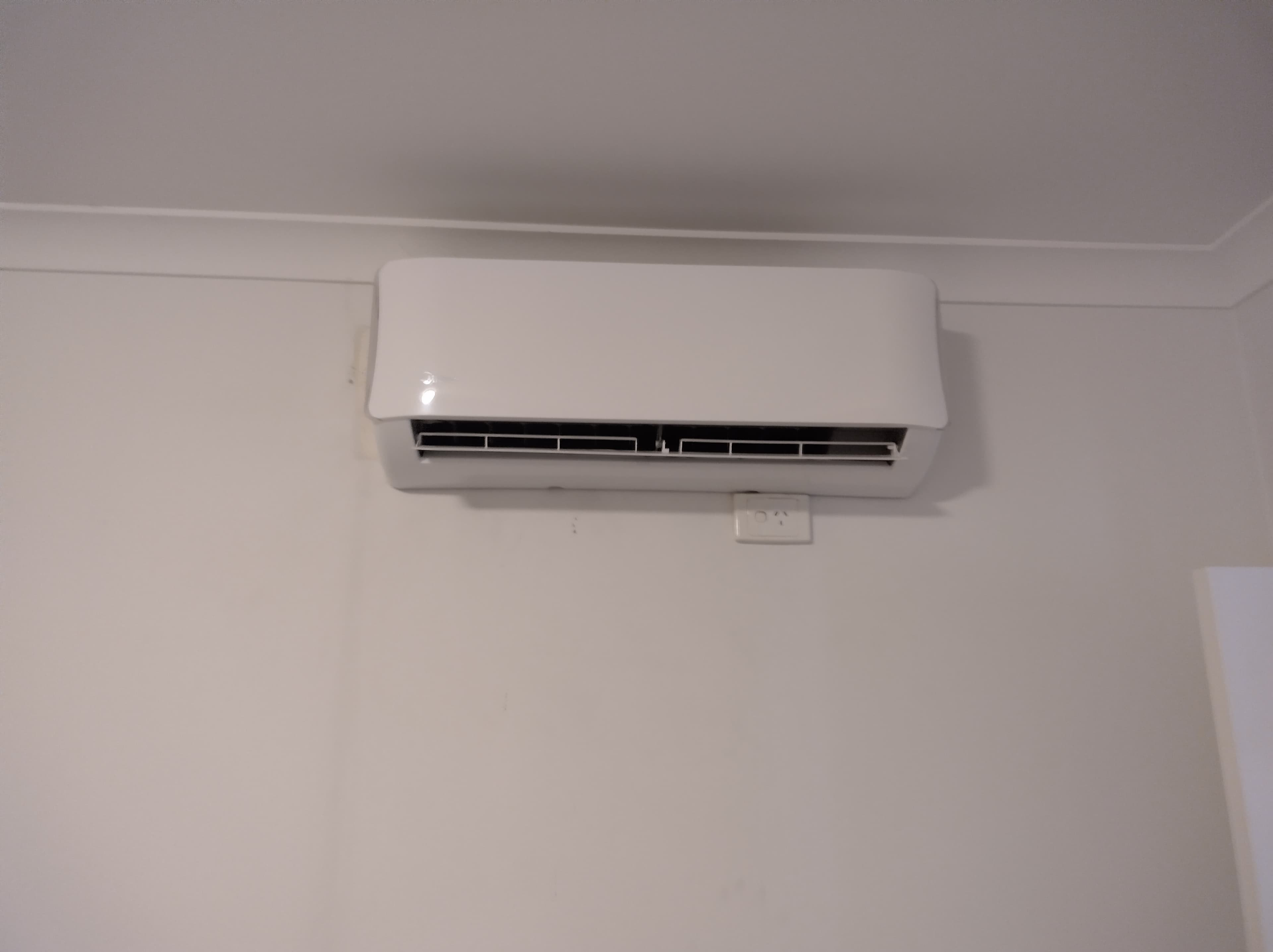 LDS Air & Electrical technician performing Air Conditioning Installation in Melbourne